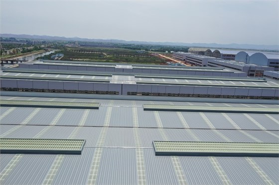 薄型屋頂成品采光通風(fēng)器